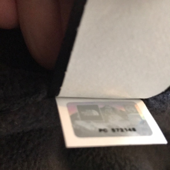 The North Face Lightweight Shell Jacket - Picture 11 of 11